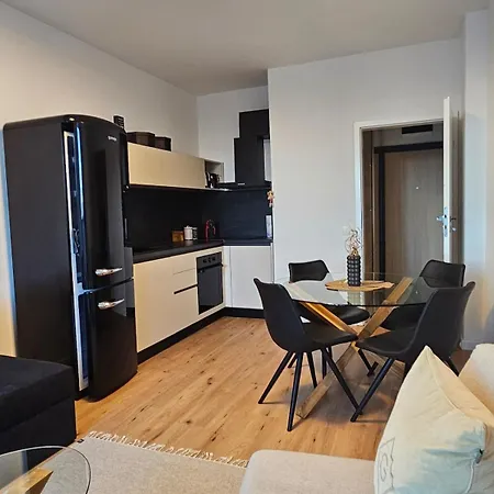 Apartment Cozy Urban Heaven With Dedicated Parking Spot Sofia