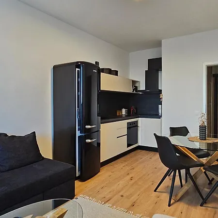 Cozy Urban Heaven With Dedicated Parking Spot Sofia